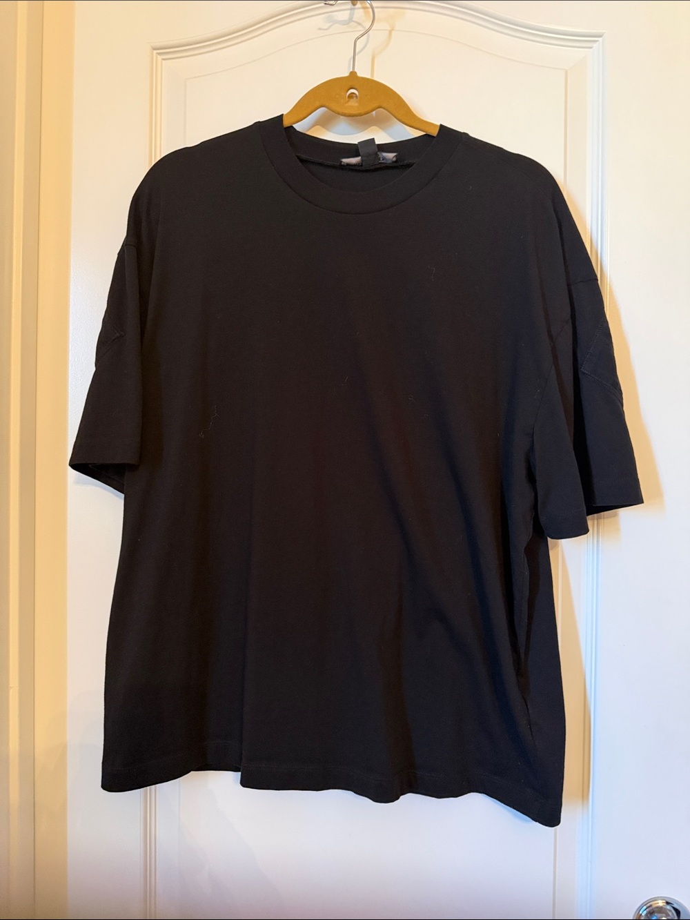 All Saints Black Crew Neck T-Shirt -Leopard Design on the back